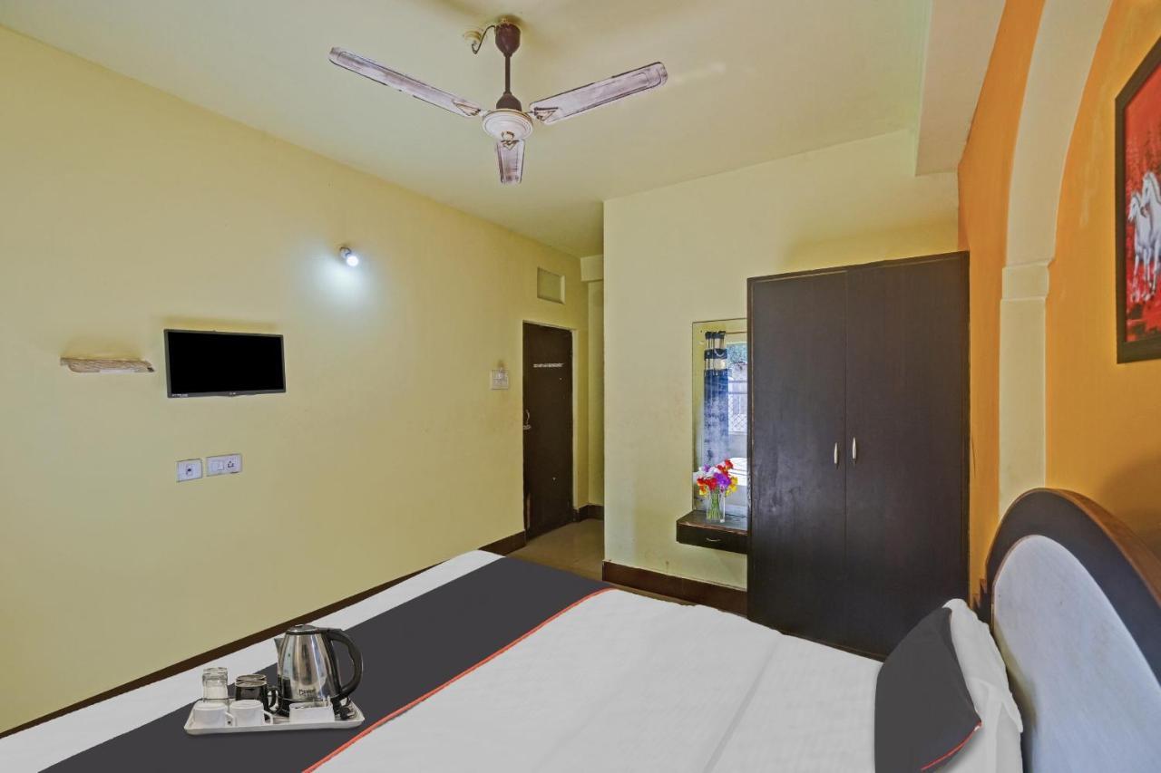 Hotel Collection O Shree Bhumi Puri Exterior foto